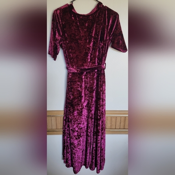 Crazy Train Women's Crushed Red Wine  Velvet Belted Midi Dress - Picture 5 of 10